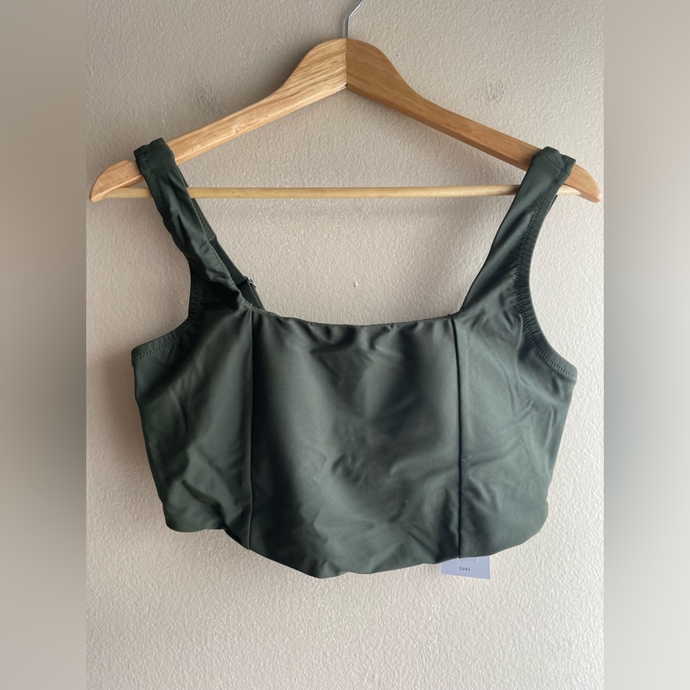 New Universal Standard Green Swim Top Size XS
